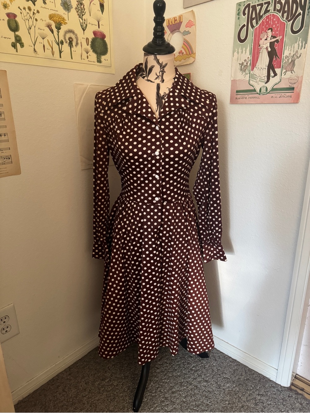 Vintage 1970s Brown and White Polka Dot A-Line Dress